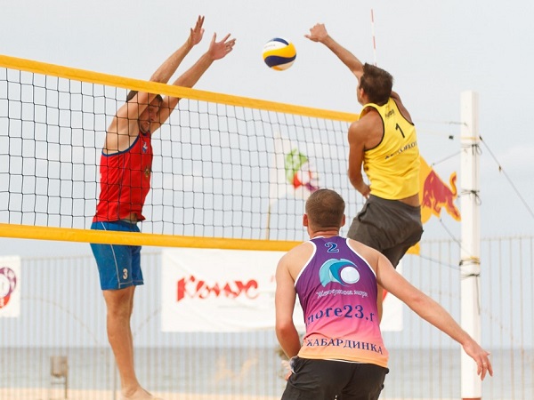 Первый Суперкубок Комус по пляжному волейболу, турнир